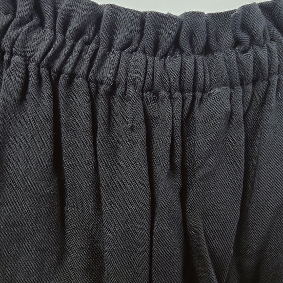 NWT Forever 21 Black Woven Off Shoulder Blouse Top Sz M - Picture 11 of 11